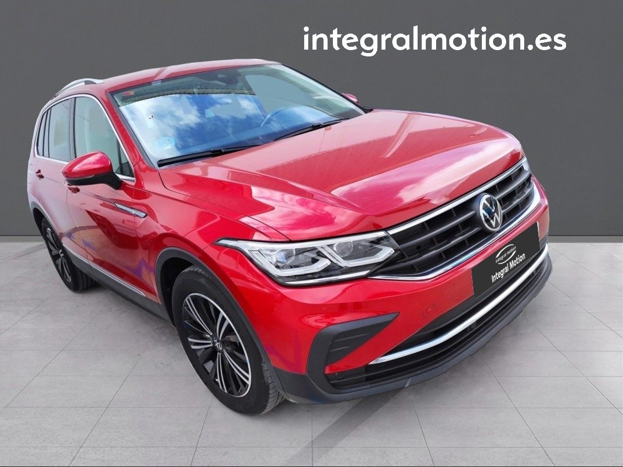 Foto Volkswagen Tiguan 1