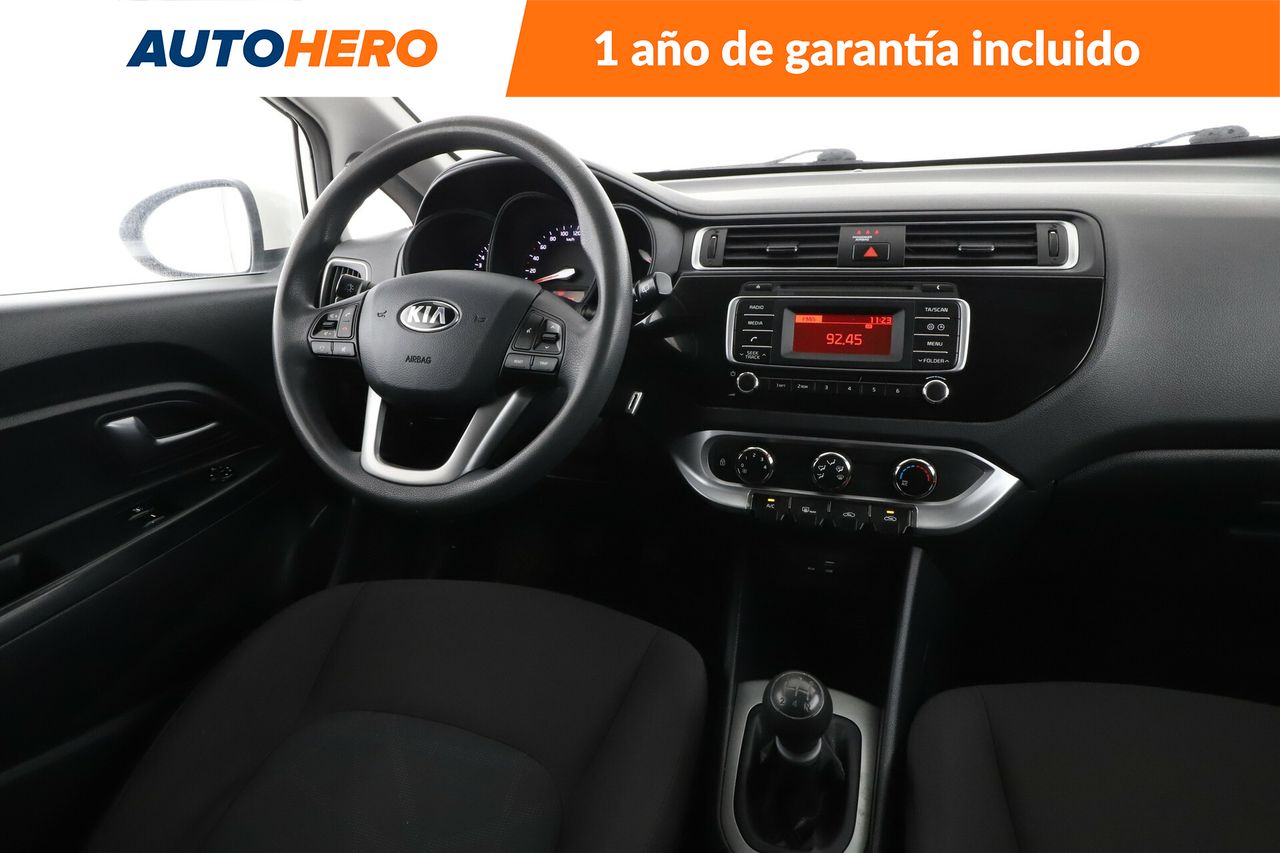 Foto Kia Rio 13