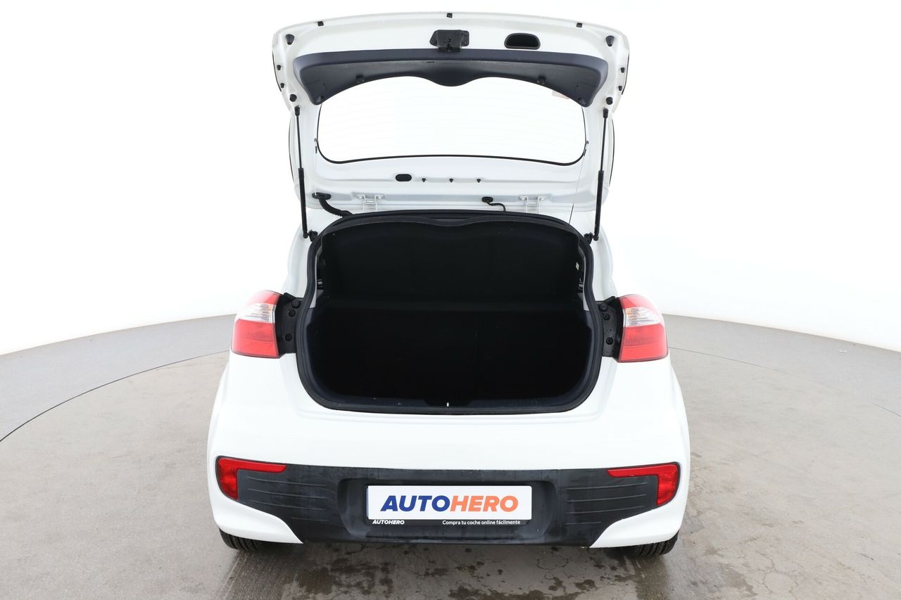 Foto Kia Rio 16