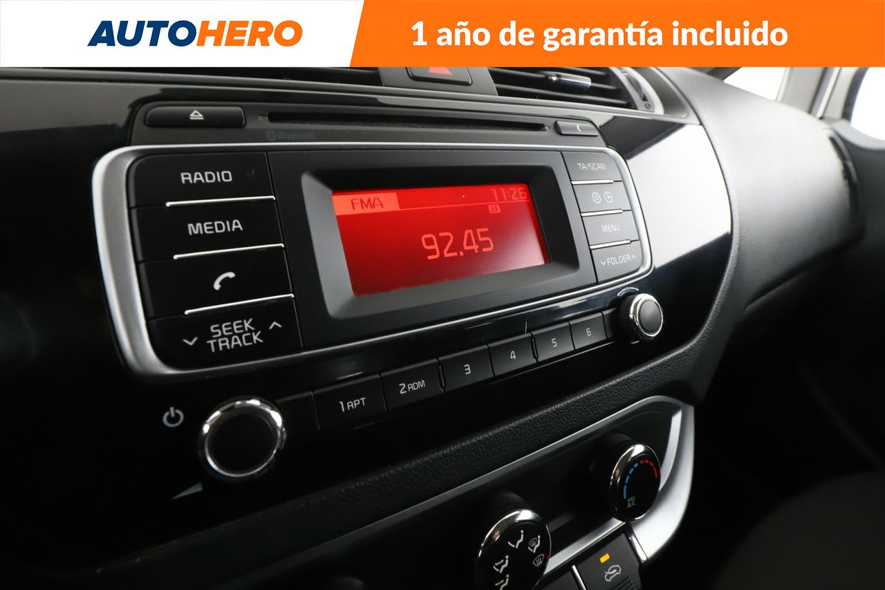 Foto Kia Rio 21