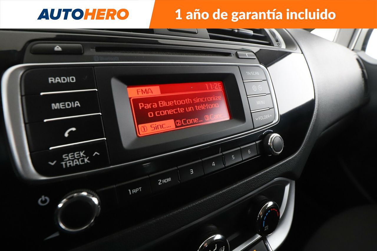 Foto Kia Rio 23