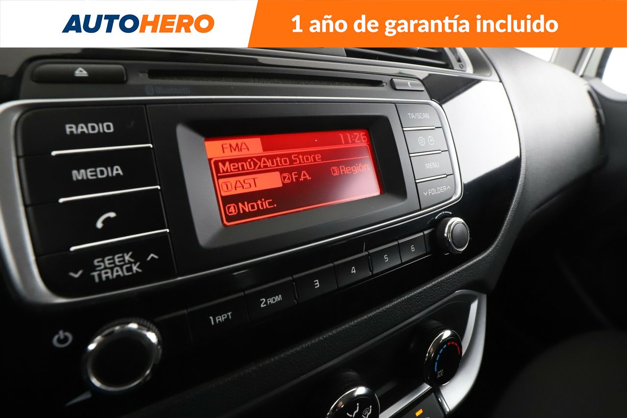 Foto Kia Rio 24