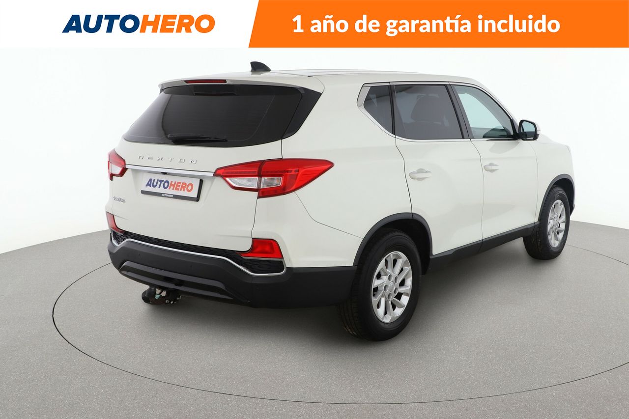 Foto SsangYong Rexton 5