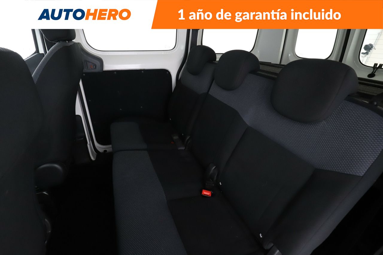 Foto Nissan NV200 14