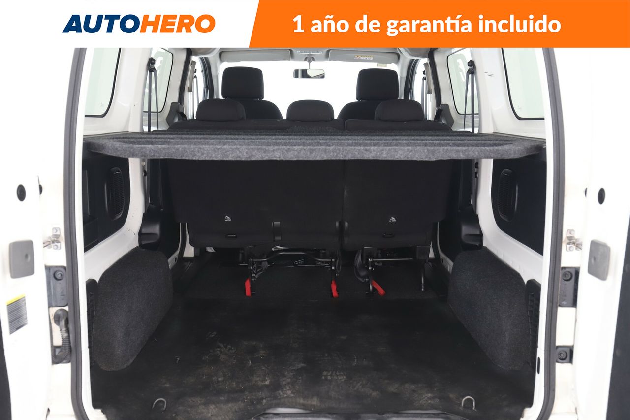 Foto Nissan NV200 17