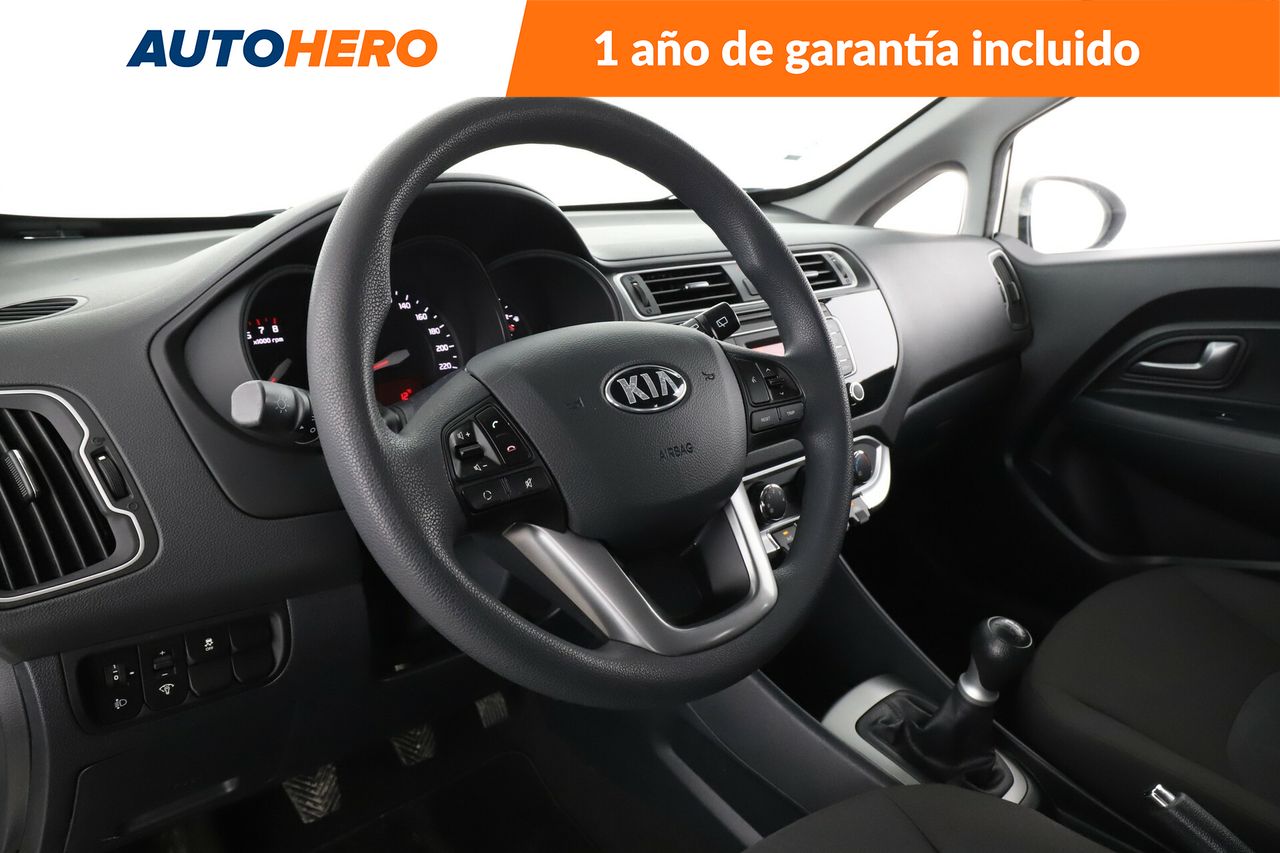 Foto Kia Rio 11