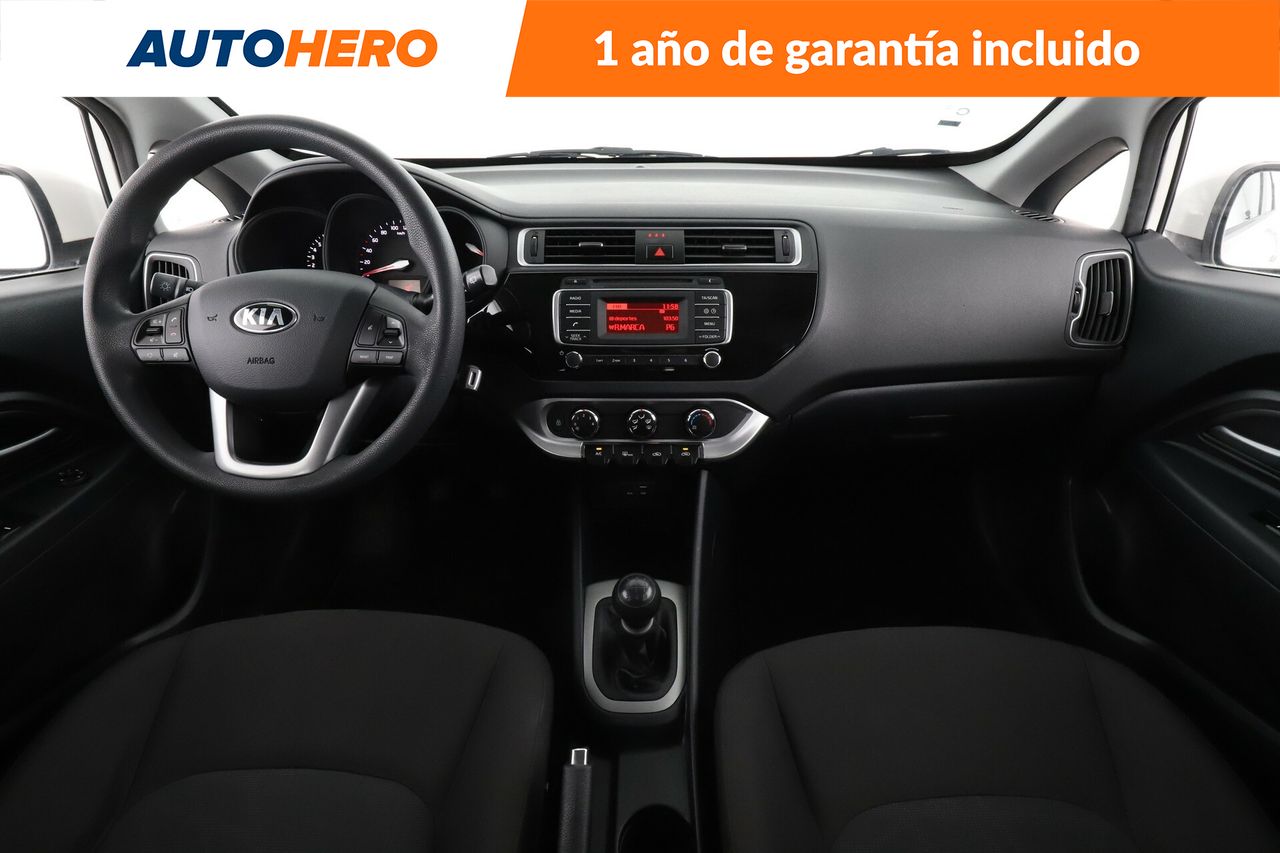 Foto Kia Rio 12