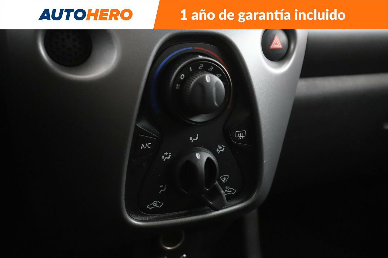 Foto Toyota Aygo 26