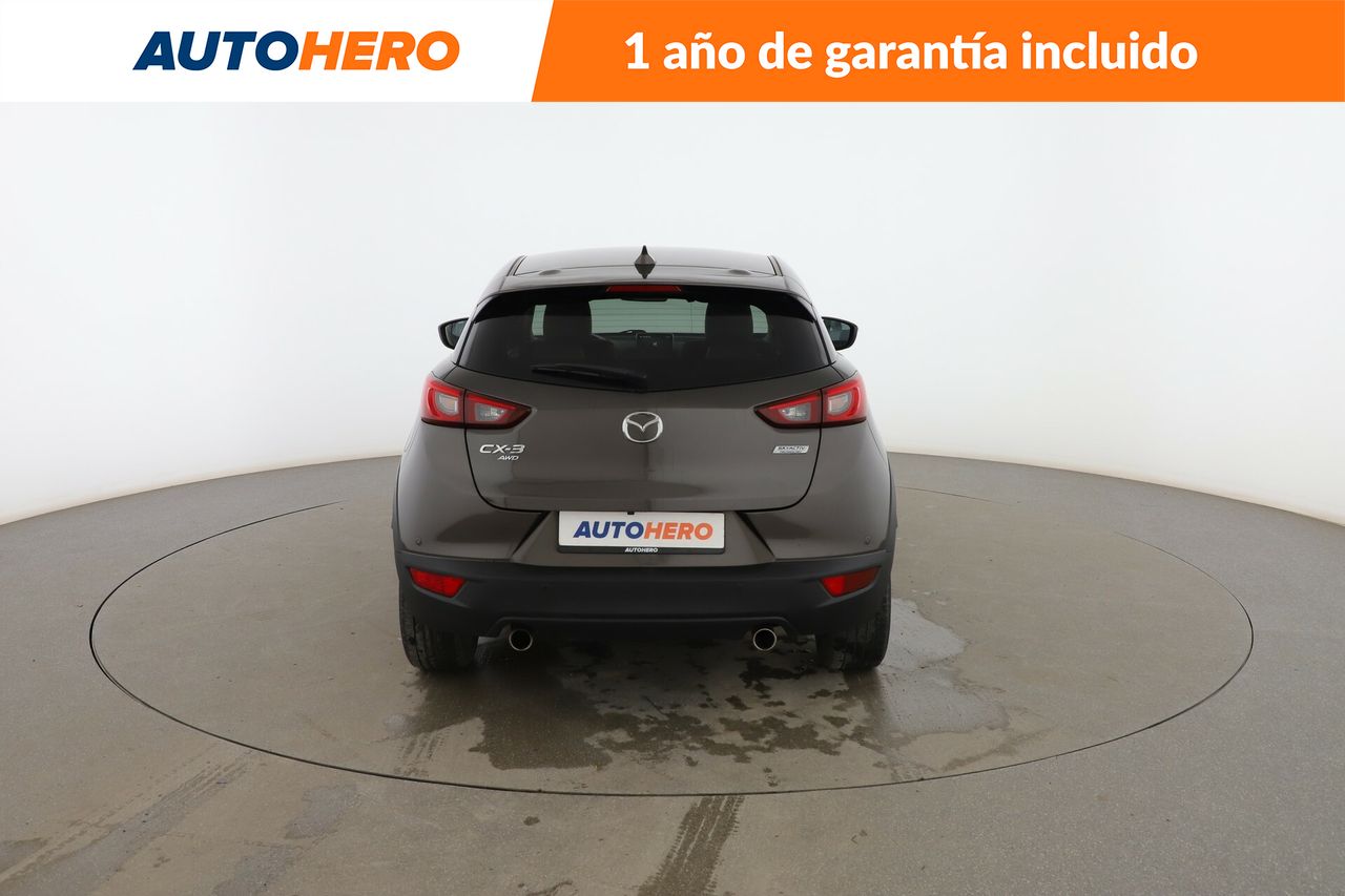 Foto Mazda CX-3 4