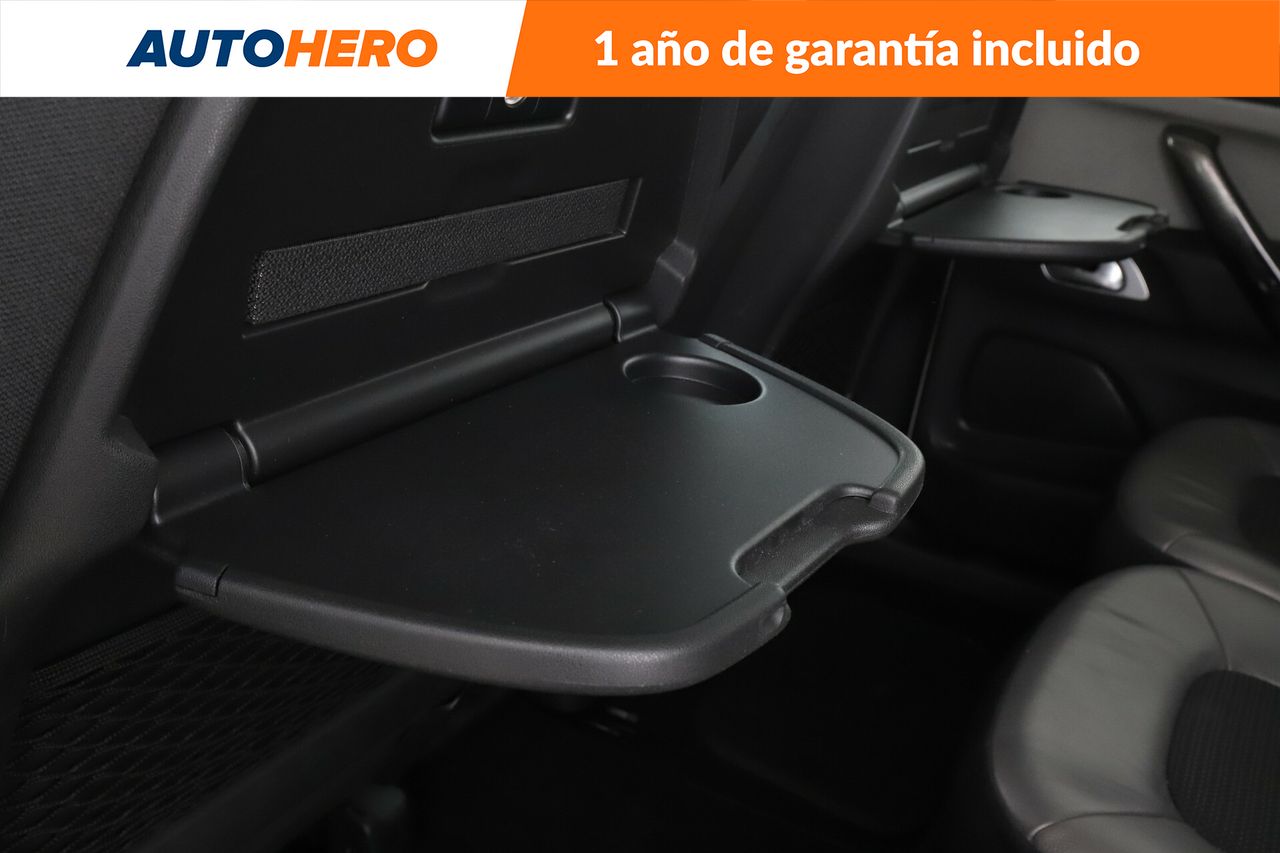 Foto Citroën Grand C4 Picasso 23