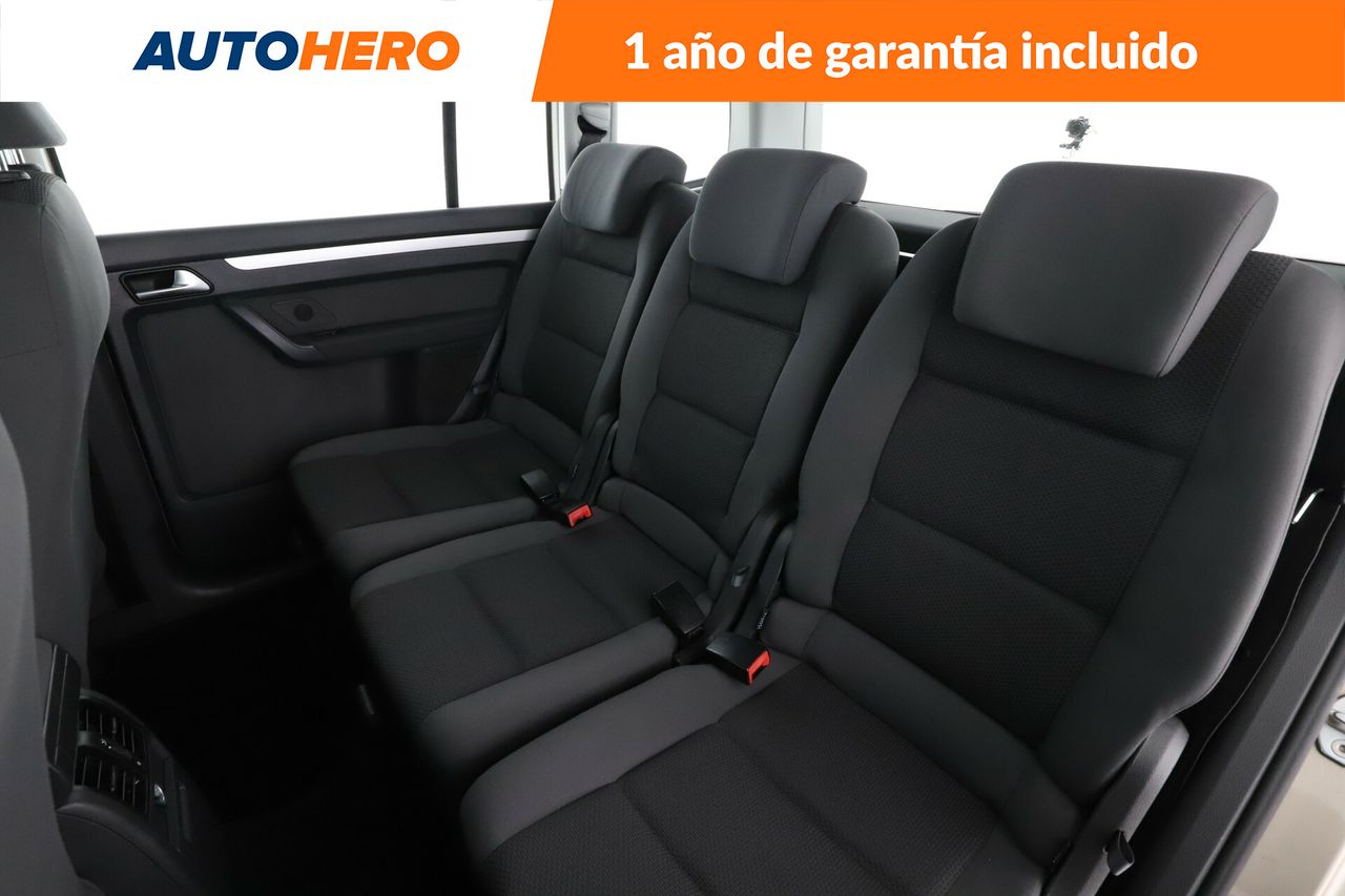 Foto Volkswagen Touran 15