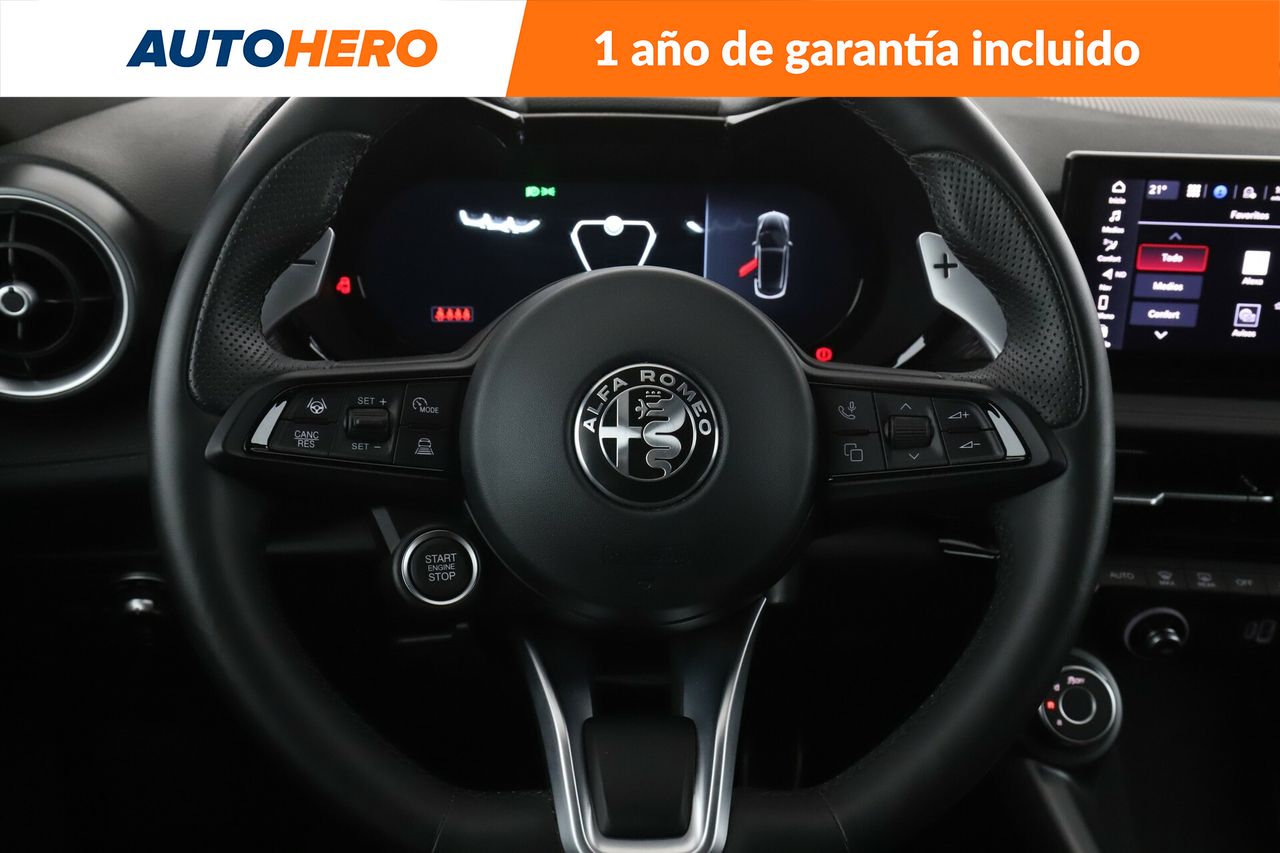 Foto Alfa Romeo Tonale 19