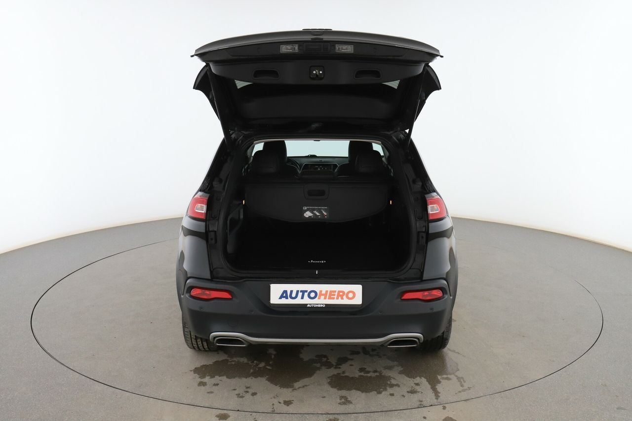 Foto Jeep Cherokee 16