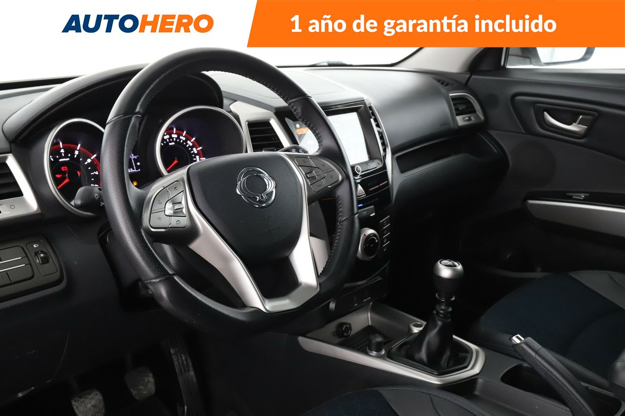 Foto SsangYong Tivoli 12
