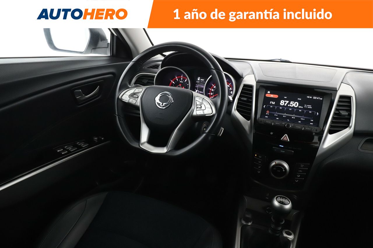 Foto SsangYong Tivoli 14