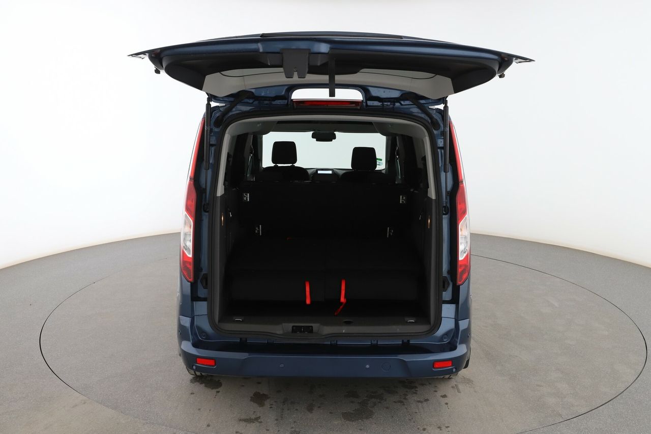 Foto Ford Tourneo Connect 17