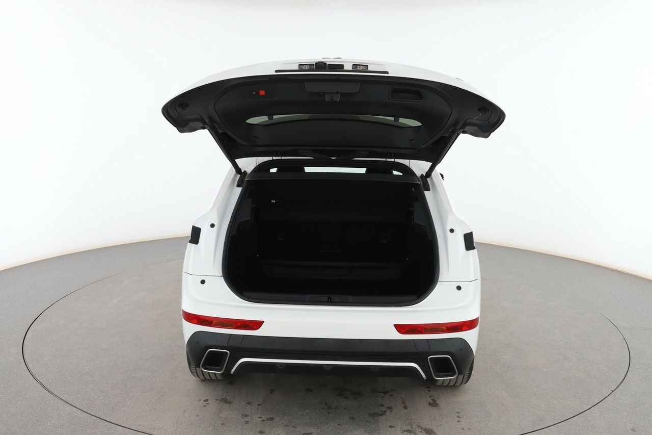Foto DS Automobiles DS 7 17