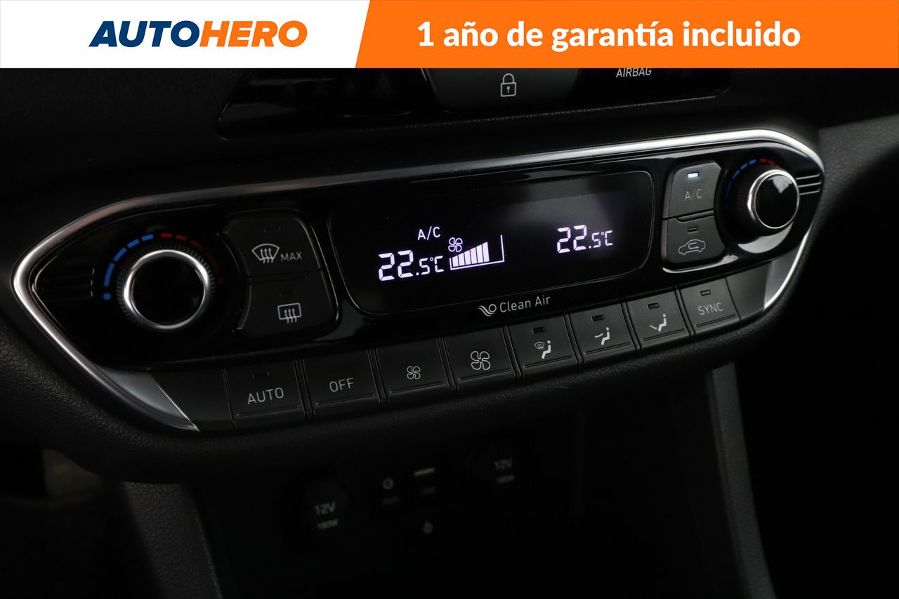 Foto Hyundai i30 23