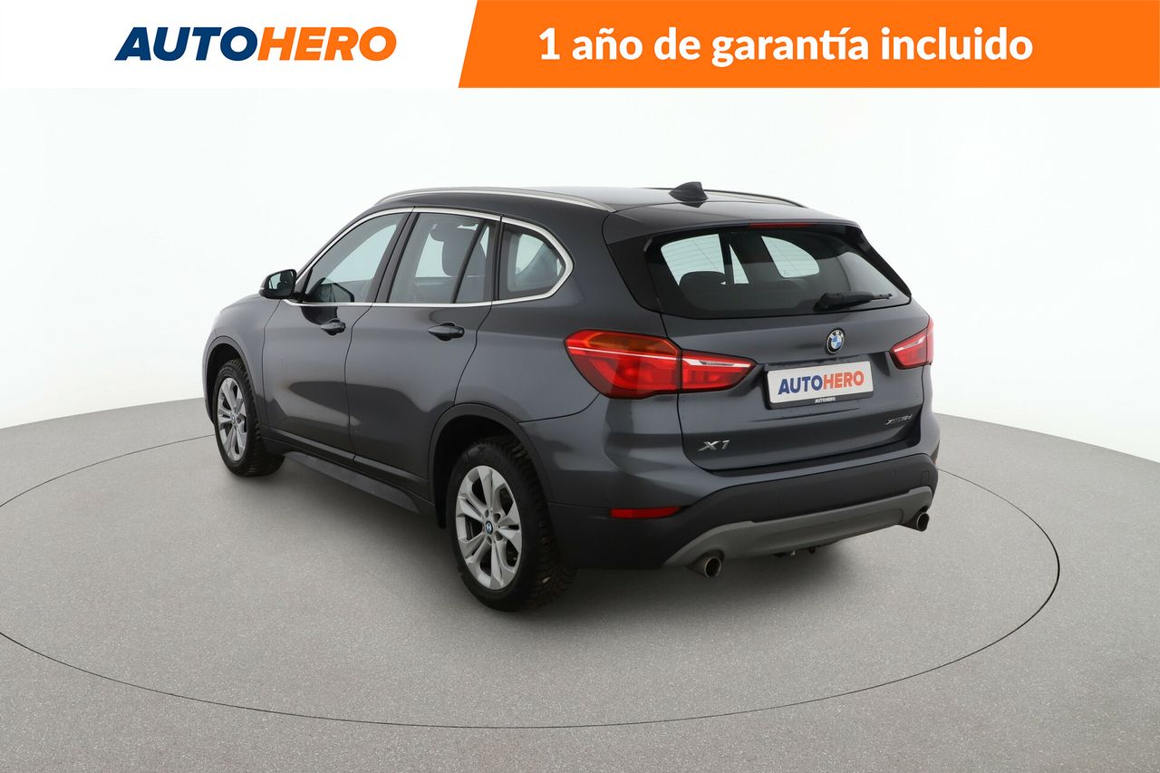 Foto BMW X1 3