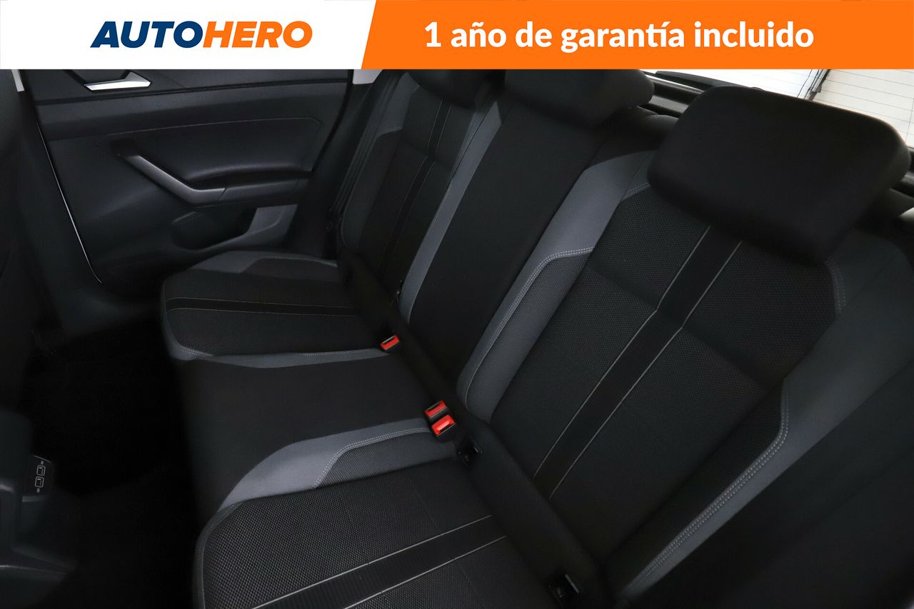 Foto Volkswagen Polo 14