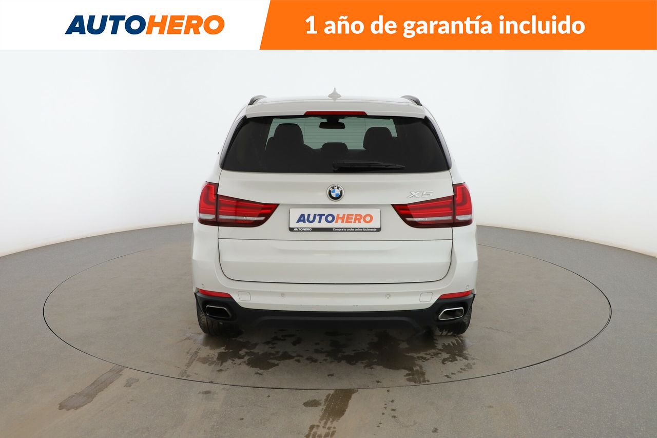 Foto BMW X5 4