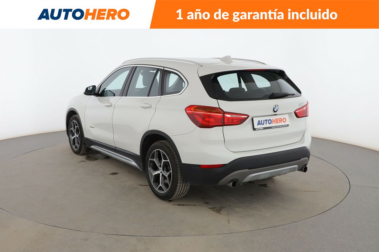Foto BMW X1 3