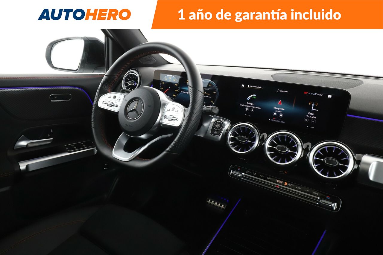 Foto Mercedes-Benz Clase GLB 13