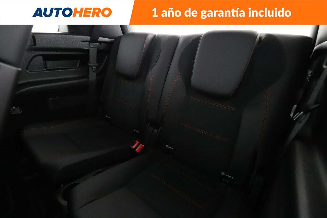Foto Mercedes-Benz Clase GLB 21