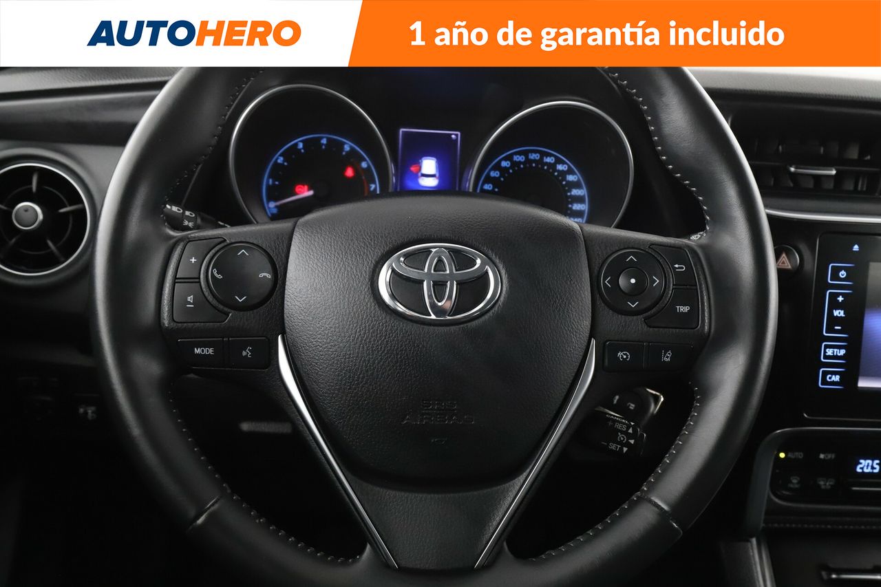 Foto Toyota Auris 19