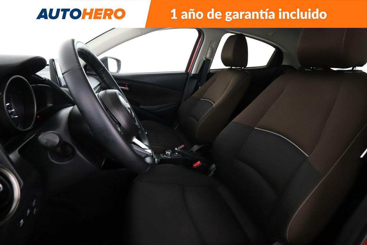 Foto Mazda Mazda2 10