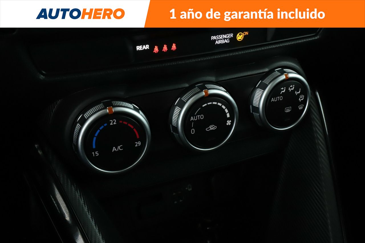 Foto Mazda Mazda2 23