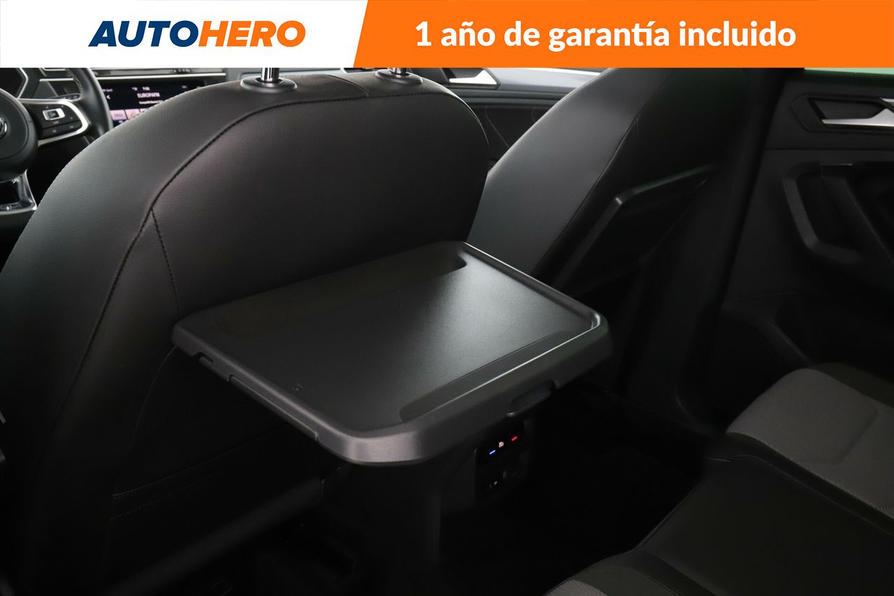 Foto Volkswagen Tiguan 24
