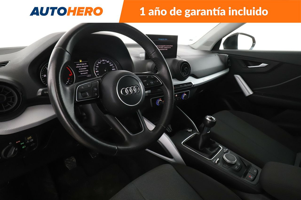 Foto Audi Q2 11