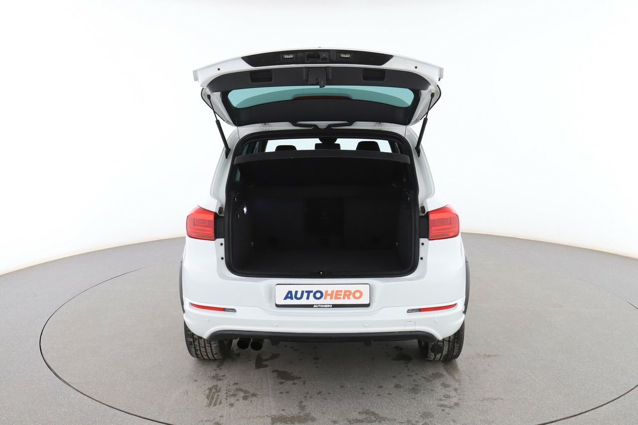 Foto Volkswagen Tiguan 16