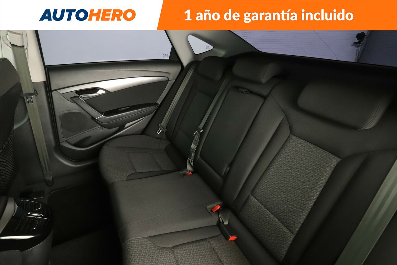 Foto Hyundai i40 14