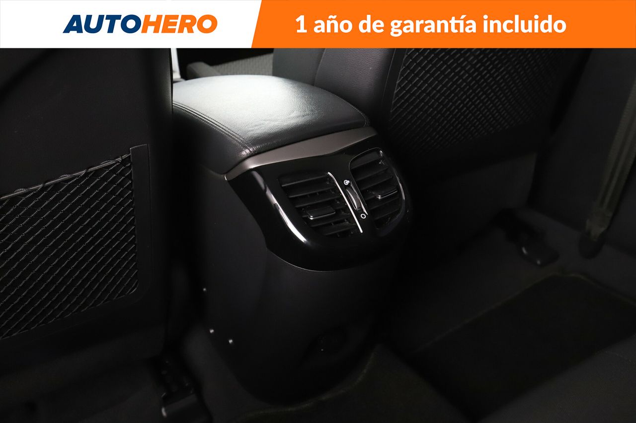 Foto Hyundai i40 27