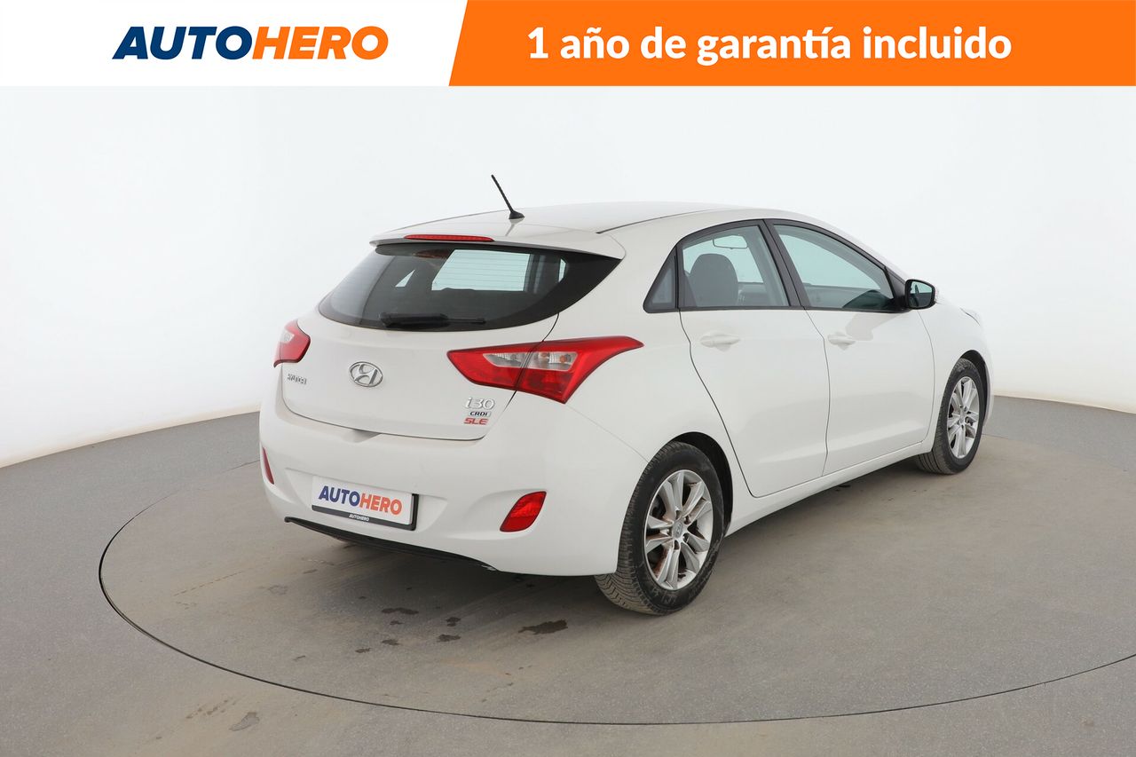 Foto Hyundai i30 6