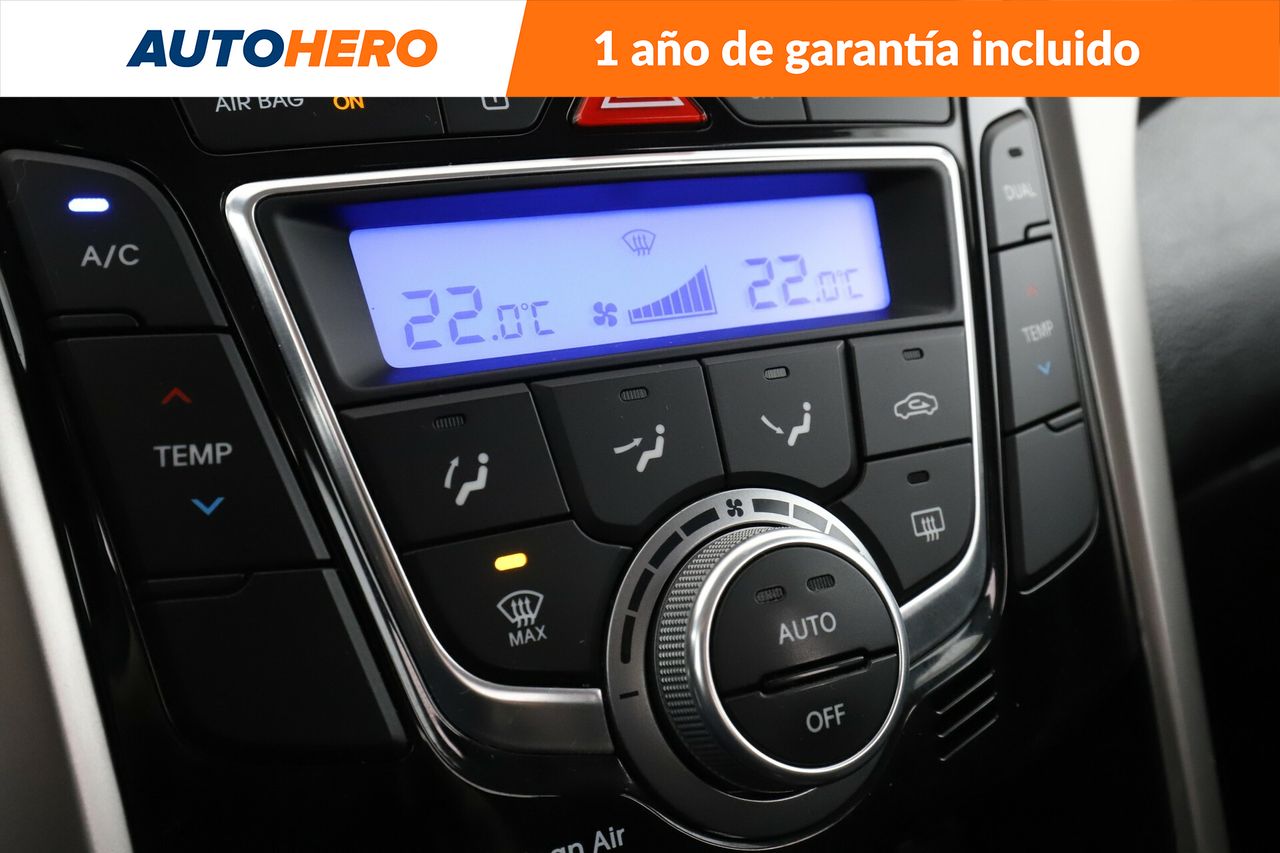Foto Hyundai i30 22