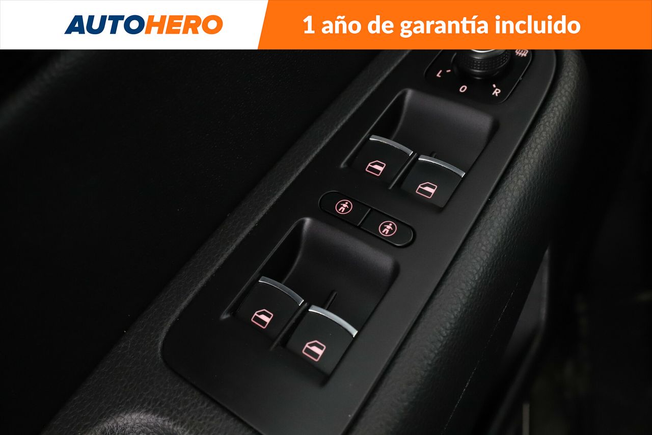 Foto Seat Alhambra 25