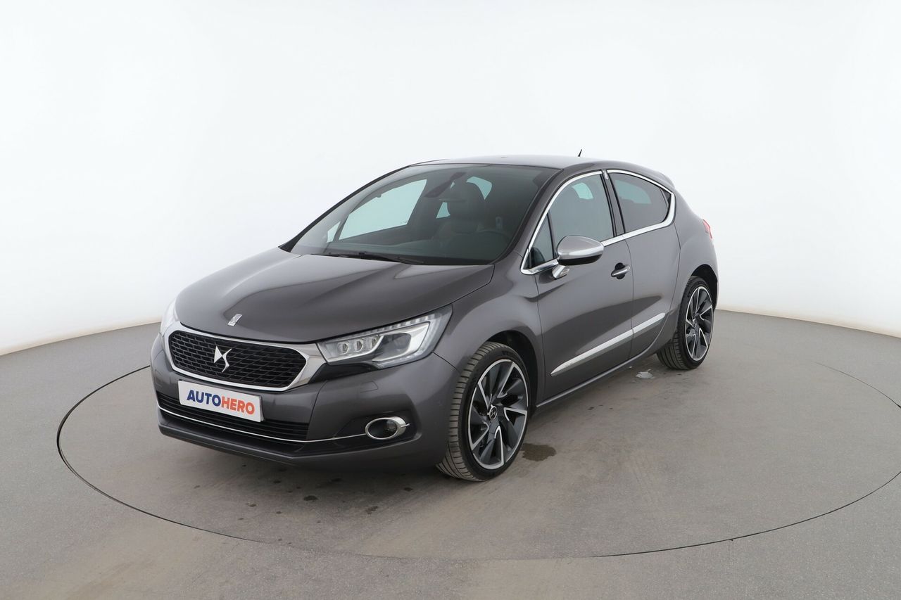 Foto DS Automobiles DS 4 1