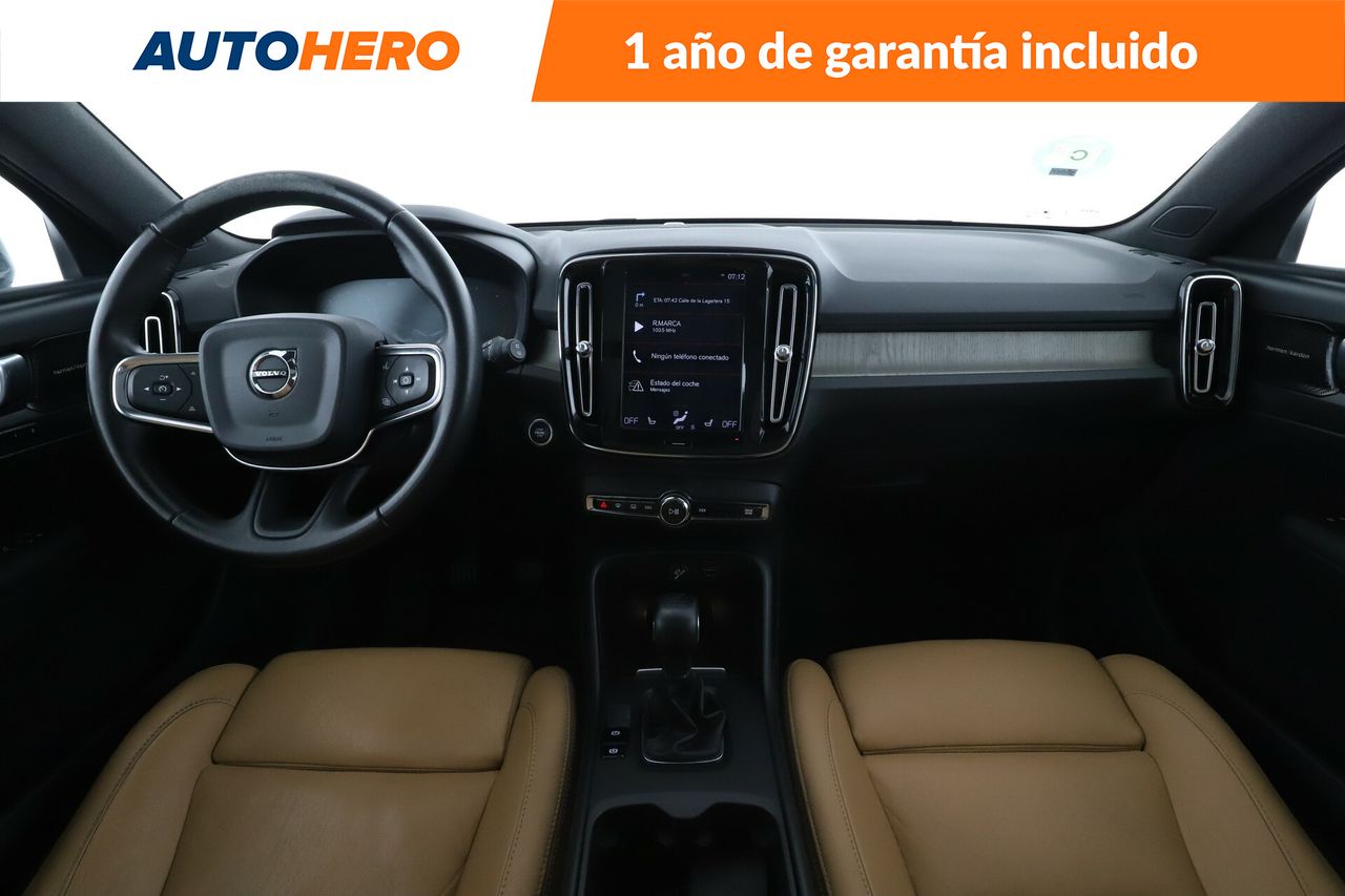 Foto Volvo XC40 13