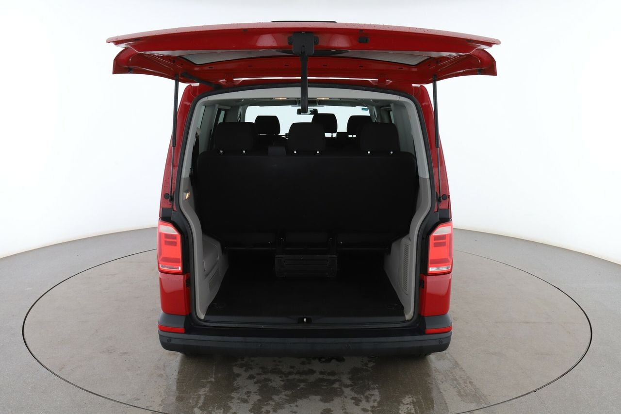 Foto Volkswagen Caravelle 16