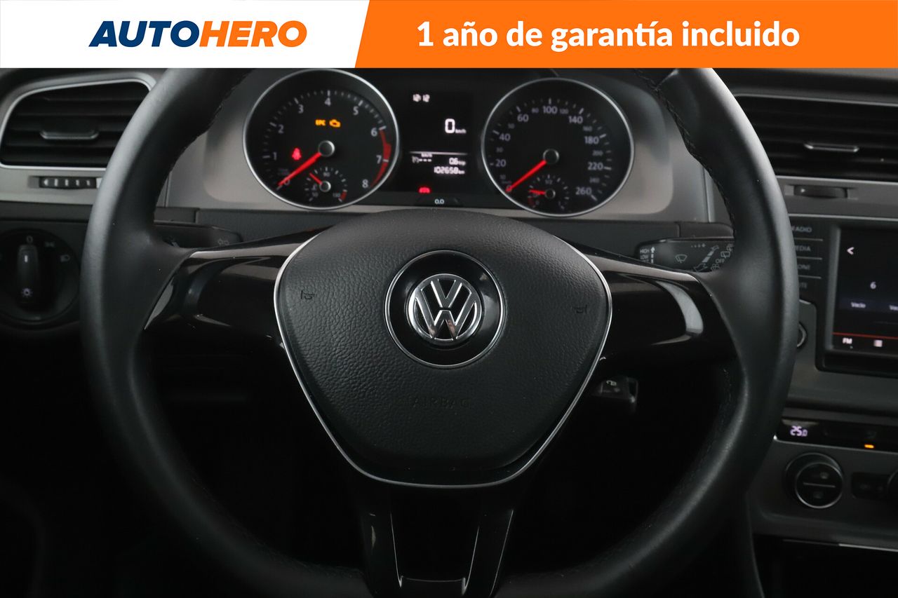 Foto Volkswagen Golf 19