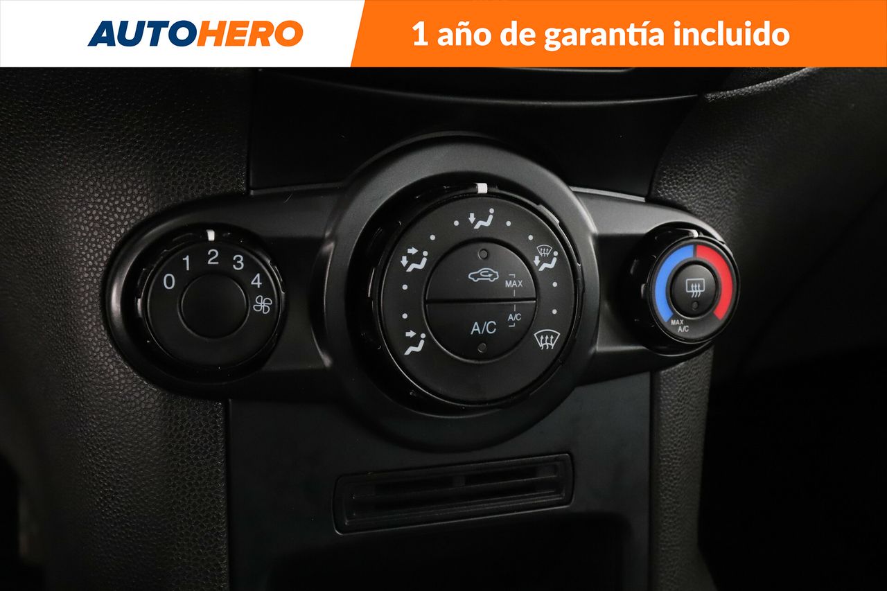 Foto Ford Fiesta 24