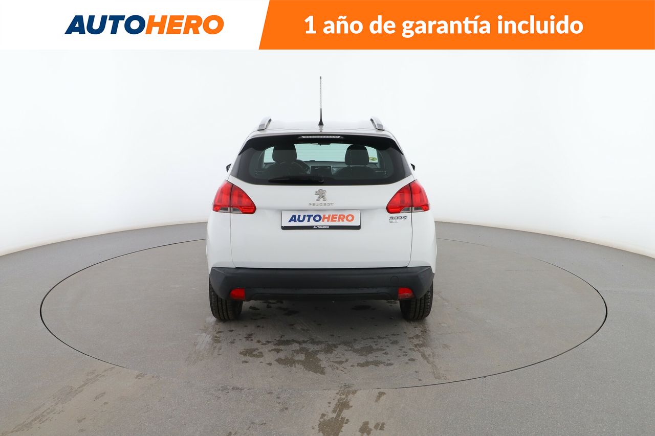 Foto Peugeot 2008 4