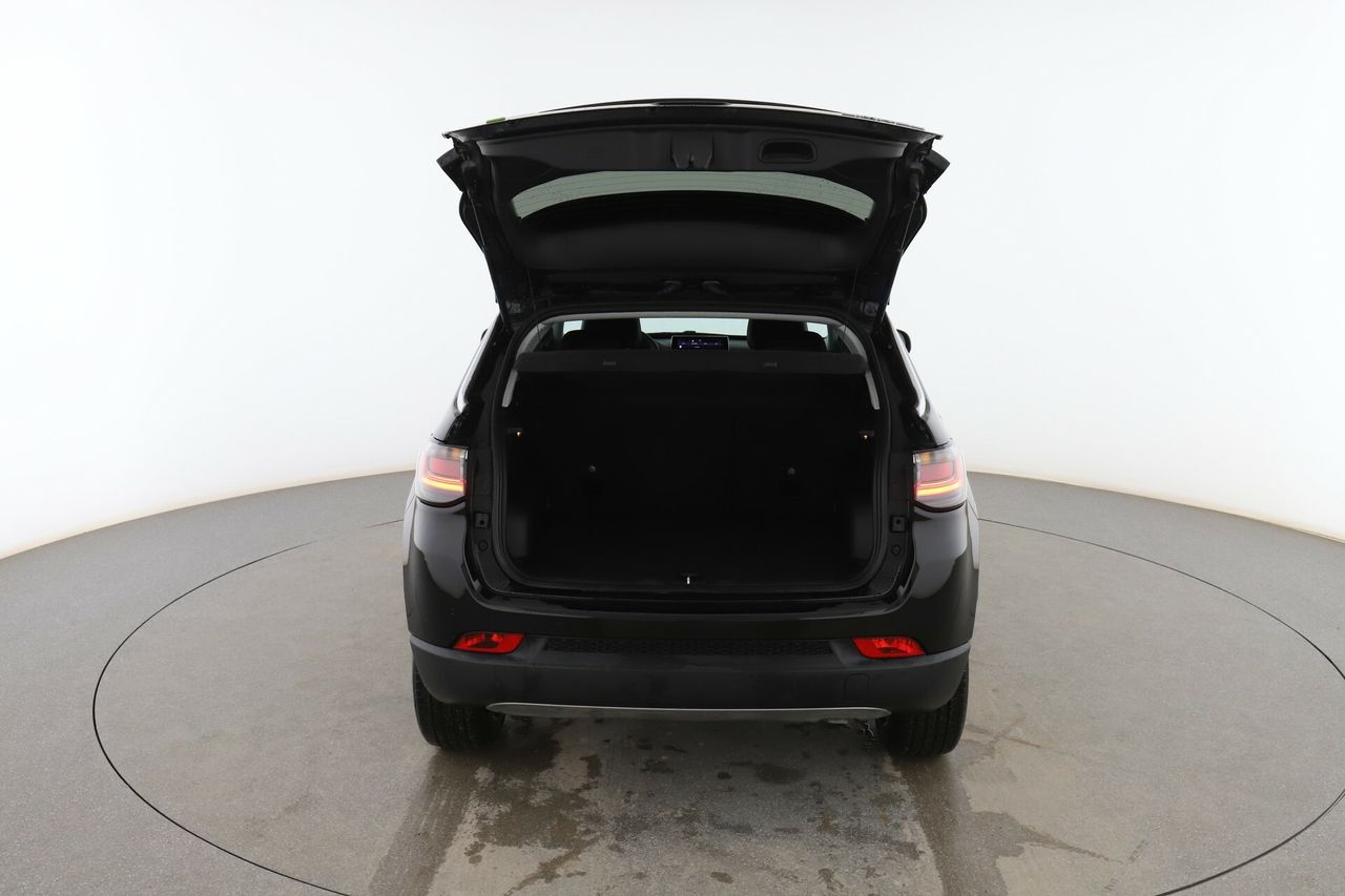 Foto Jeep Compass 17