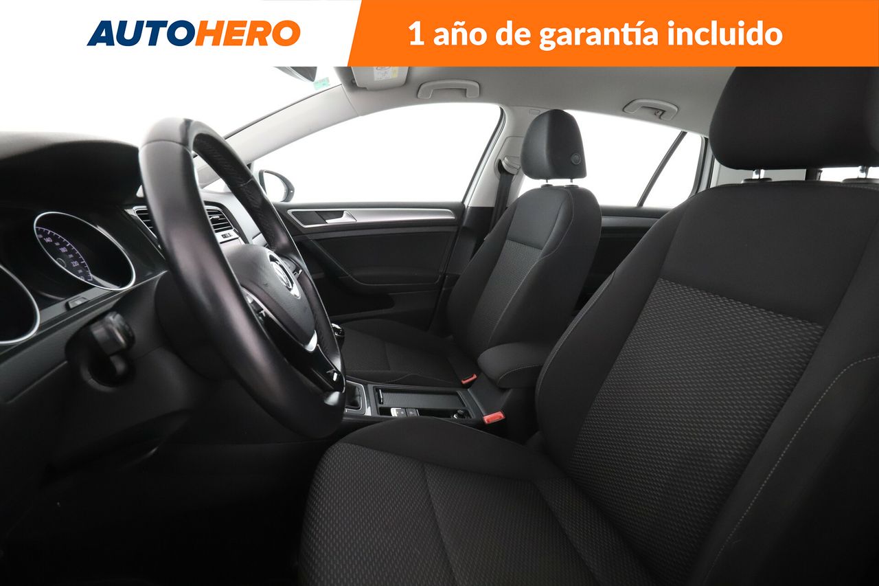 Foto Volkswagen Golf 10