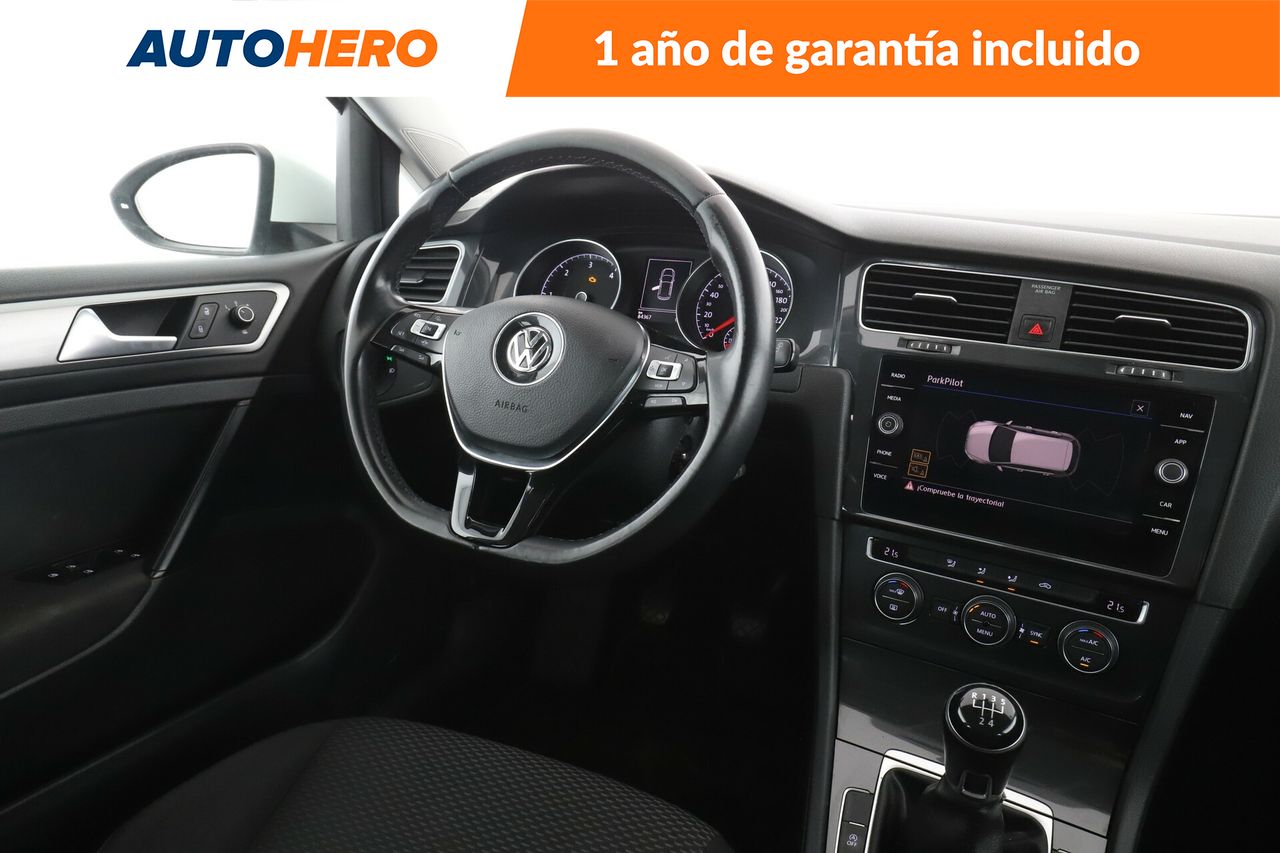 Foto Volkswagen Golf 13