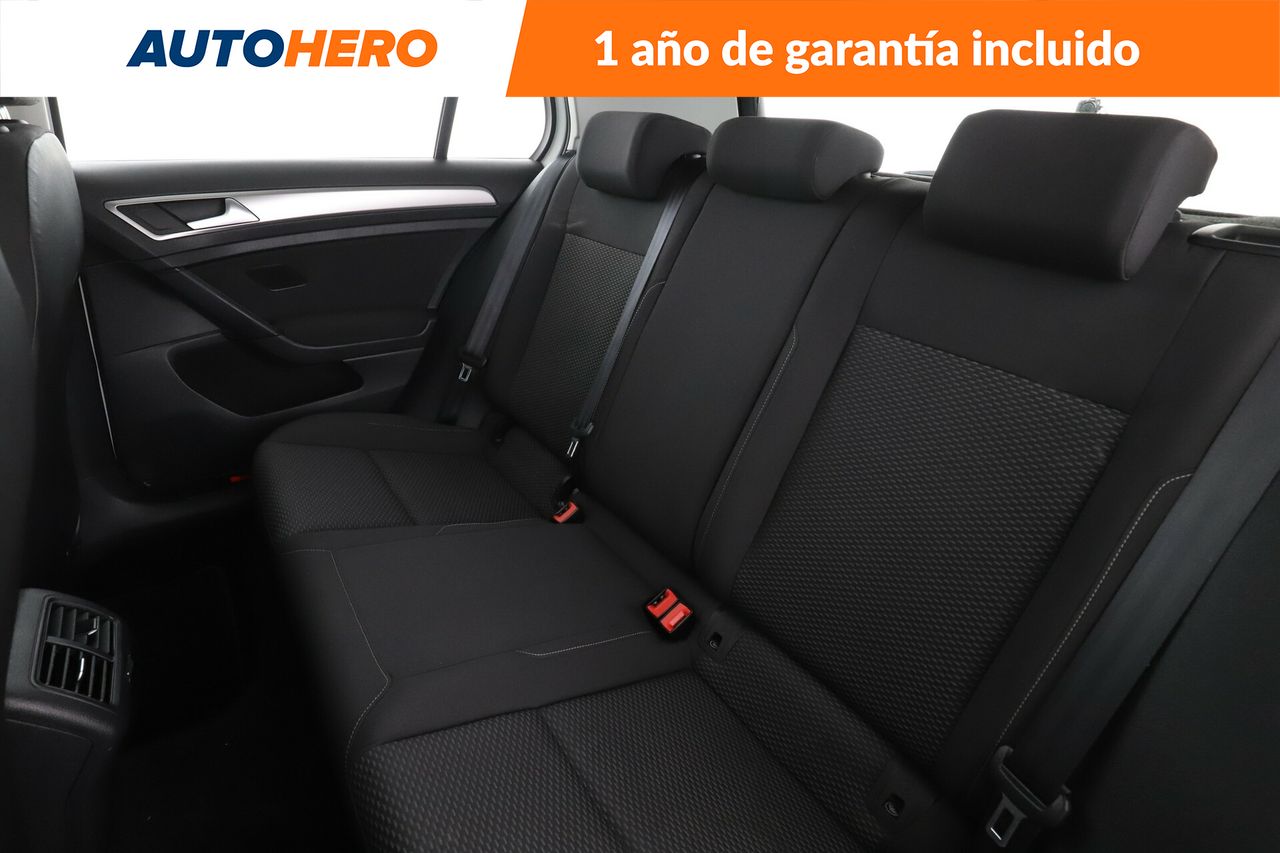 Foto Volkswagen Golf 14