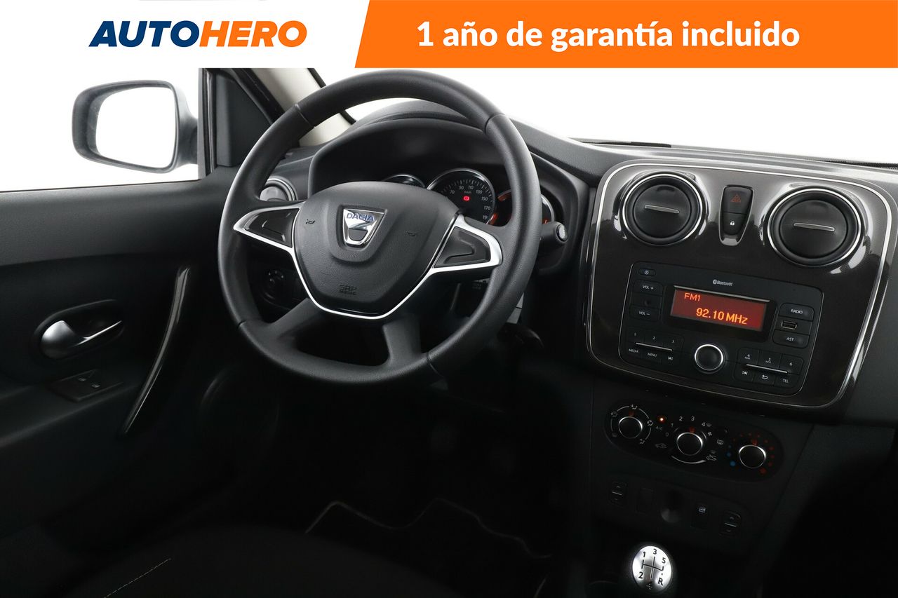 Foto Dacia Sandero 13